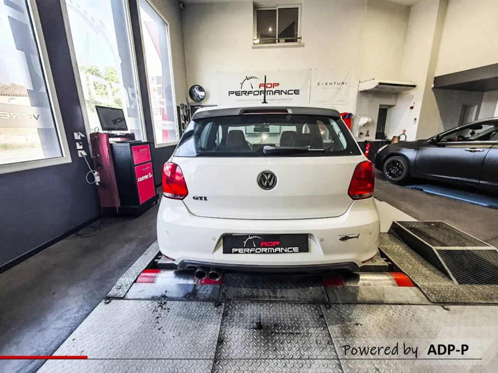 Reprogrammation Stage 2 / ADP Performance / Préparation moteur / Downpipe Scorpion / VW Polo 6R GTI 1.4 TSI 180cv / Salon de Provence
