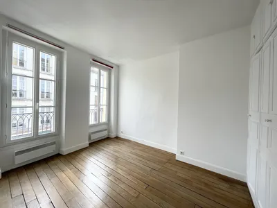 chambre avec parquet