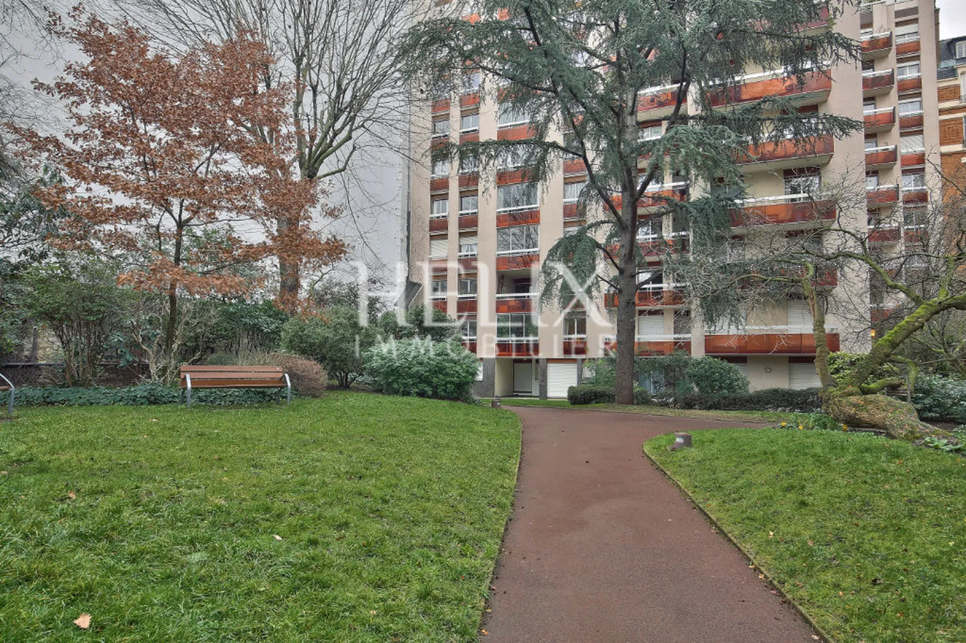 Paris 15ème - 4 pièces avec terrasse