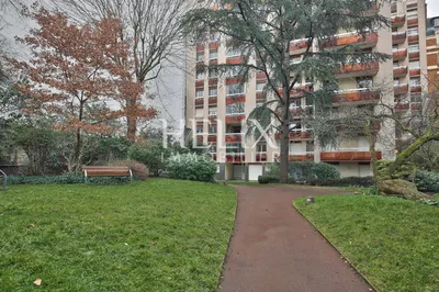 Paris 15ème - 4 pièces avec terrasse