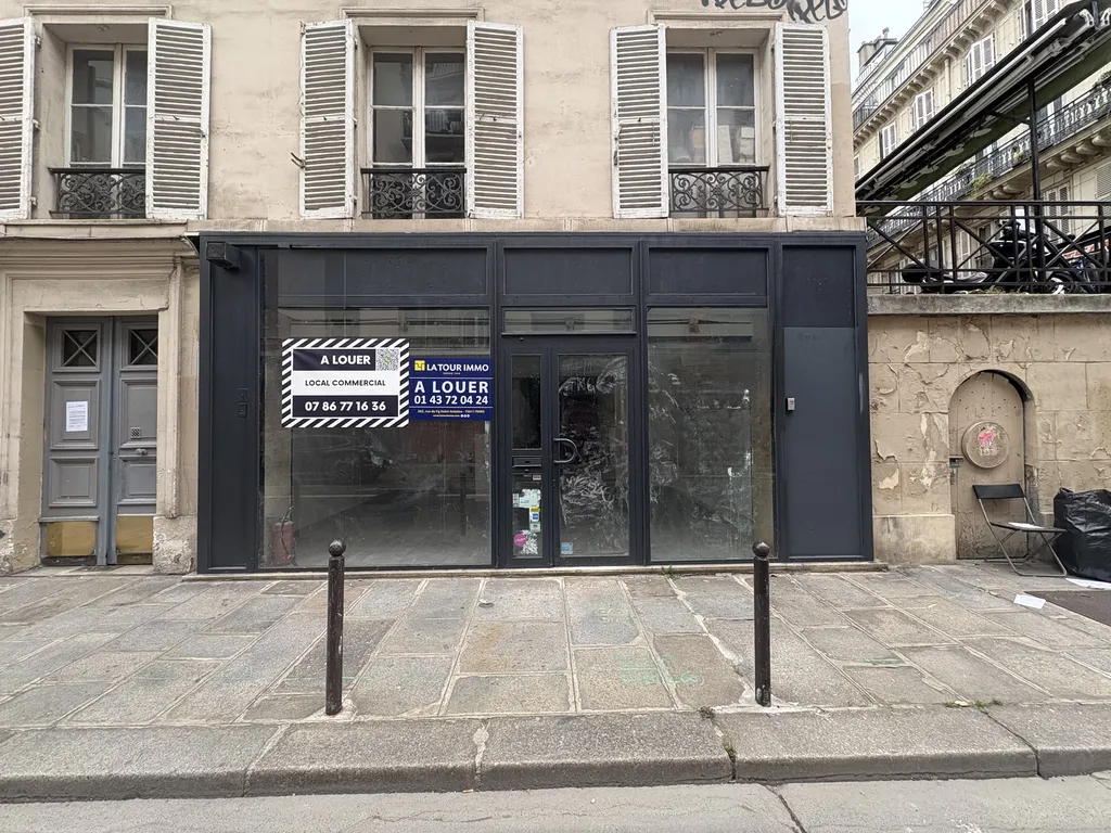Location - Boutique 90 m², Chemin vert, Rue Amelot 75011 PARIS