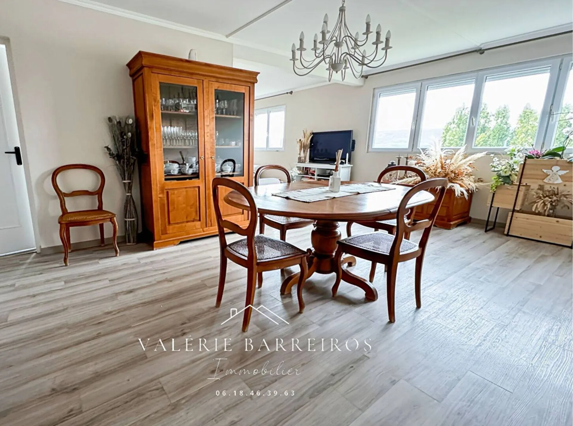 A SAISIR BEL APPARTEMENT DE 102 M² SUR LA COMMUNE DE ST AUBIN LES ELBEUF 76410