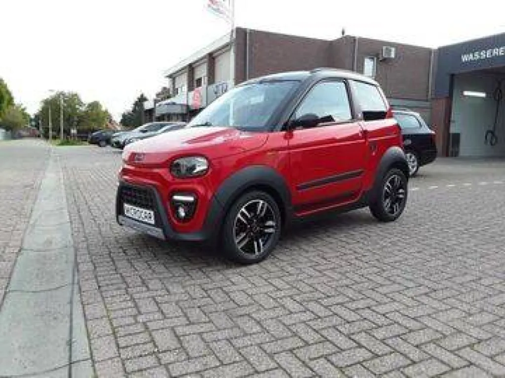 NOUVEAU MODELE MICROCAR M.Go 6