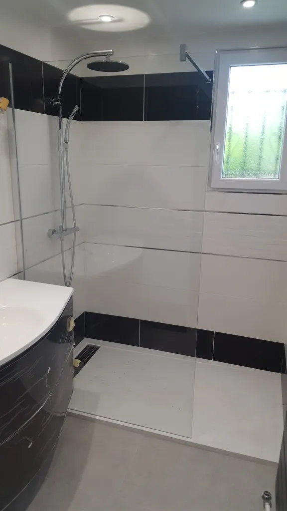 Pose et installation de carrelage et faïence pour salle de bain à Saint-Romain-de-Colbosc proche du Havre (76)