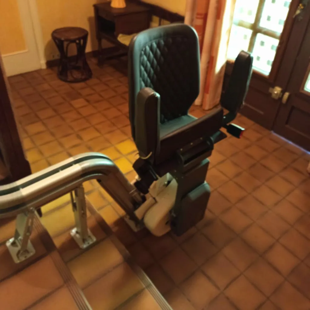 Notre zone d'activité pour ce serviceInstallation de monte-escalier droit ou courbe sur rail