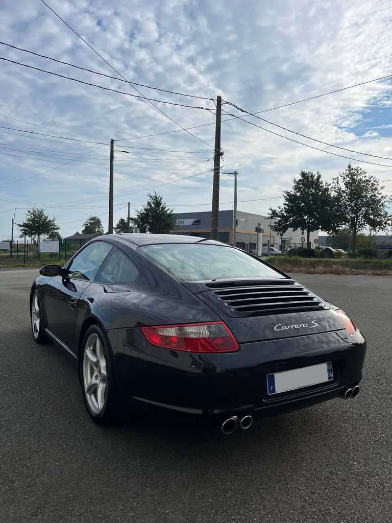 Traitement céramique sur une Porsche 997 Carrera S - Le Mans.