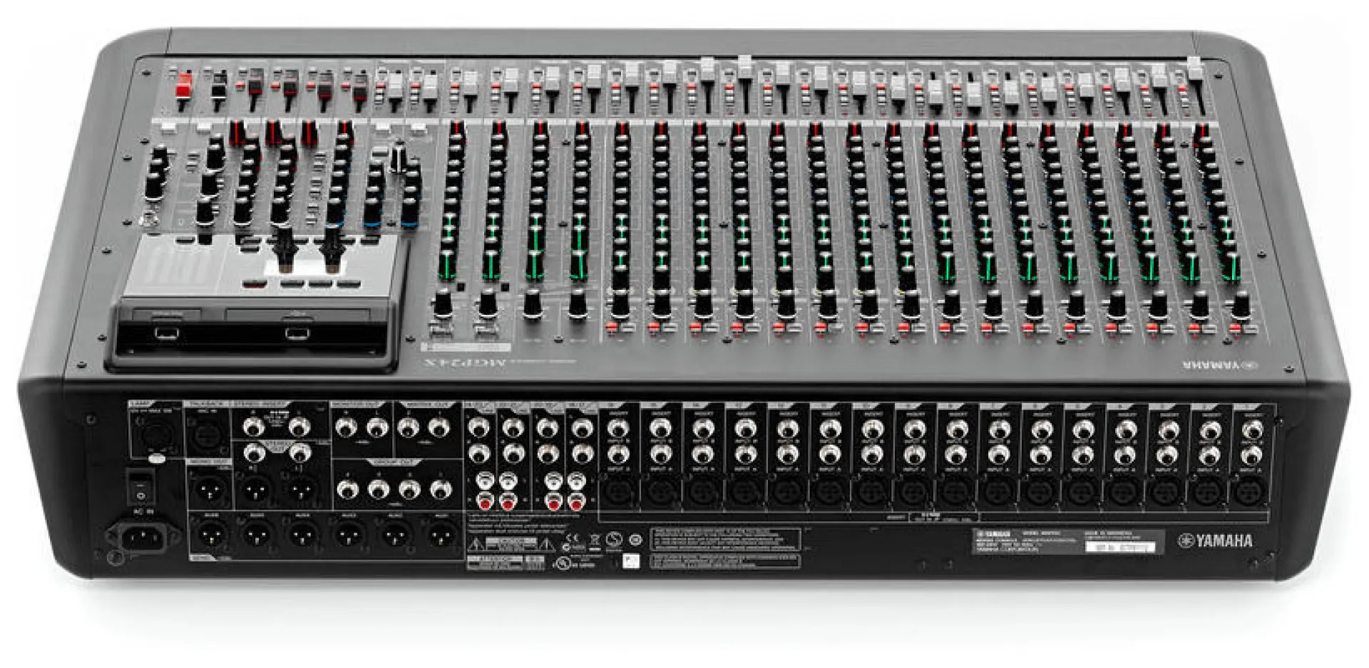 location console de mixage yamaha à Ramatuelle dans le var