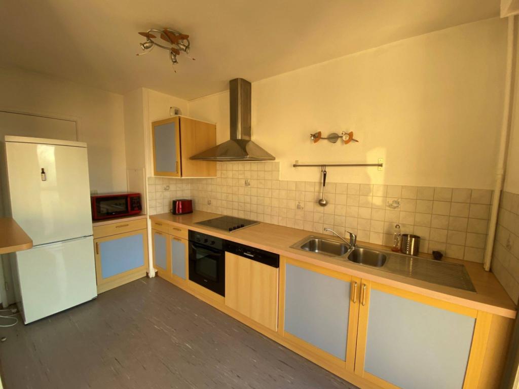 cuisine équipée ouverte