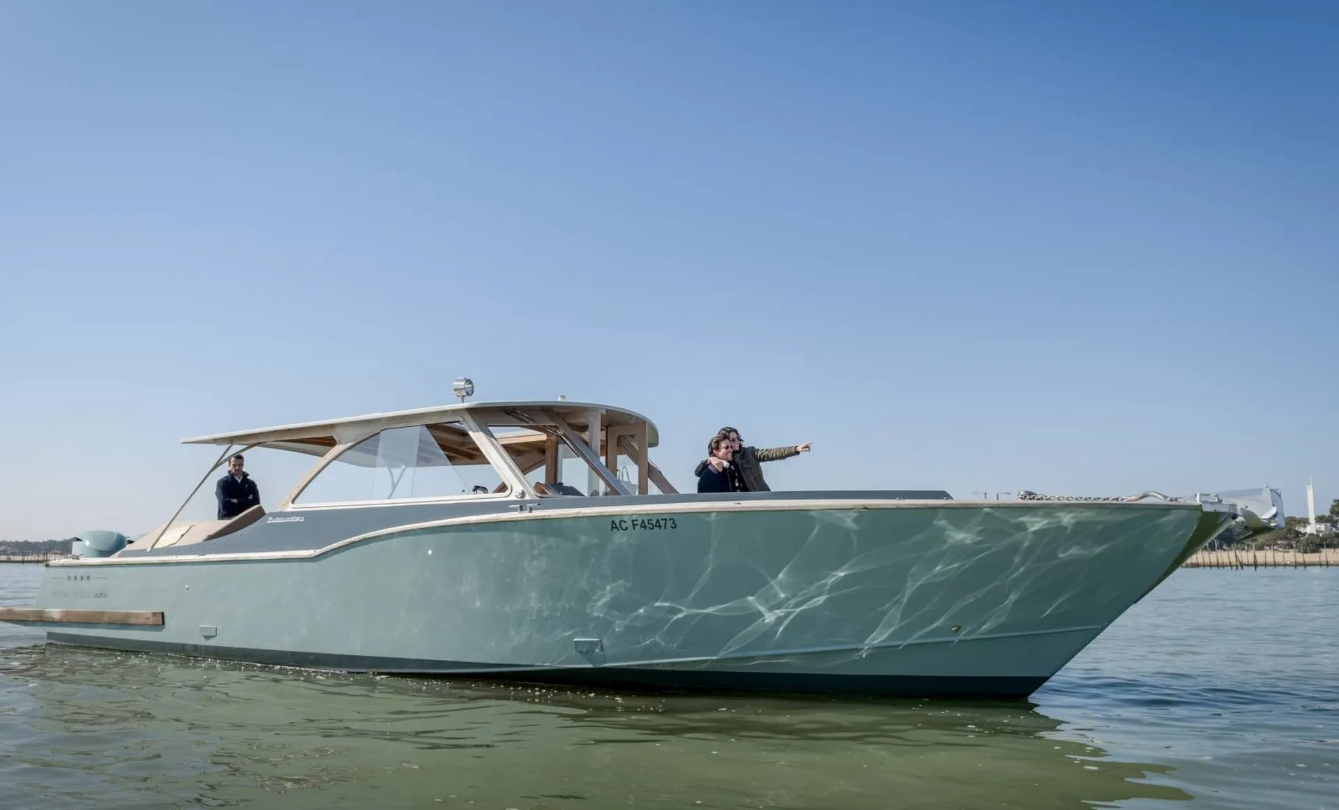 Balade en bateau privatisé sur le Bassin d'Arcachon - EVJF