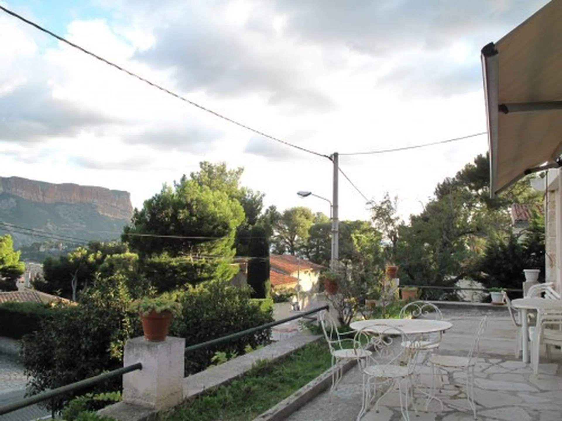 A vendre maison 4 Cassis beaucoup de potentiel ! 