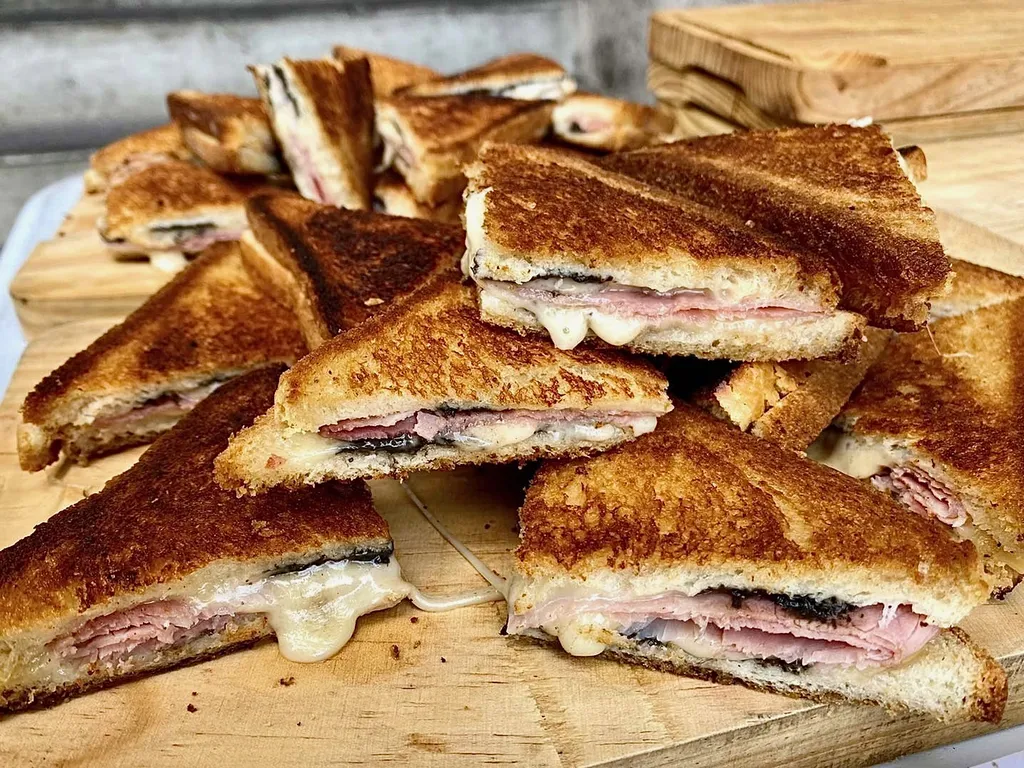 Croques à la truffe 