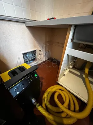 Recherche odeurs nauséabonde avec générateur de fumée