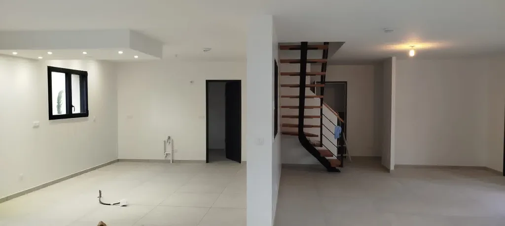 maison neuve, peinture pistolet airless, murs de décorations en couleur entre RAMBOUILLETet PARIS