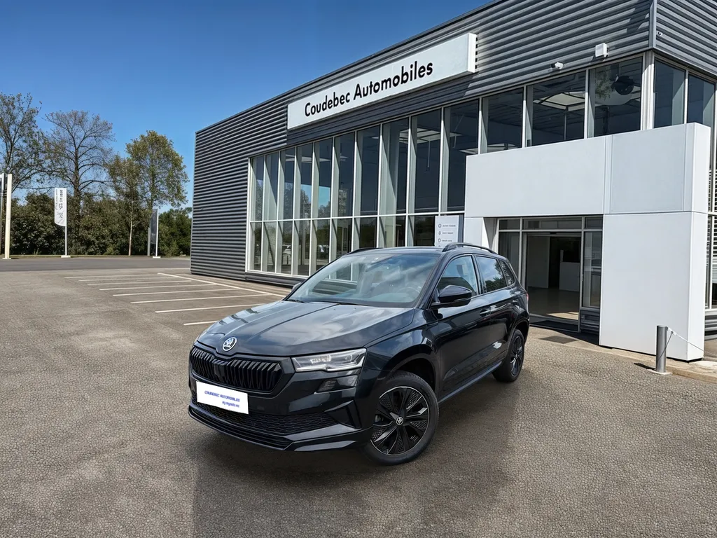 Achat SUV d'occasion Skoda Karoq Sportline boîte automatique récent révisé et garanti proche Le Havre et Rouen en Normandie
