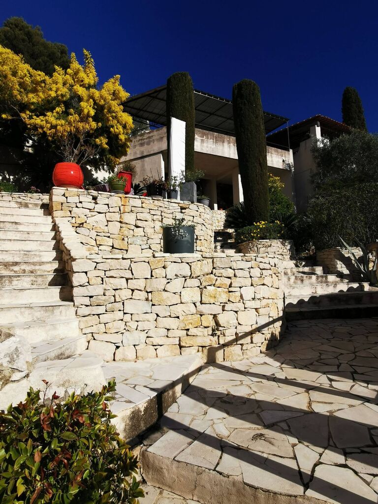 Cassis propriété familiale bénéficiant d'une vue imprenable mer et Cap Canaille