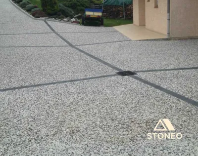 Créer un parking et des allées résistant aux passage des véhicules légers avec STONEO. Contactez nous que vous soyez à Alixan, Montélier, St Marcel ou ailleurs dans le 26, 07 ou 38 et donnez vie à vos projets en résine et marbre
