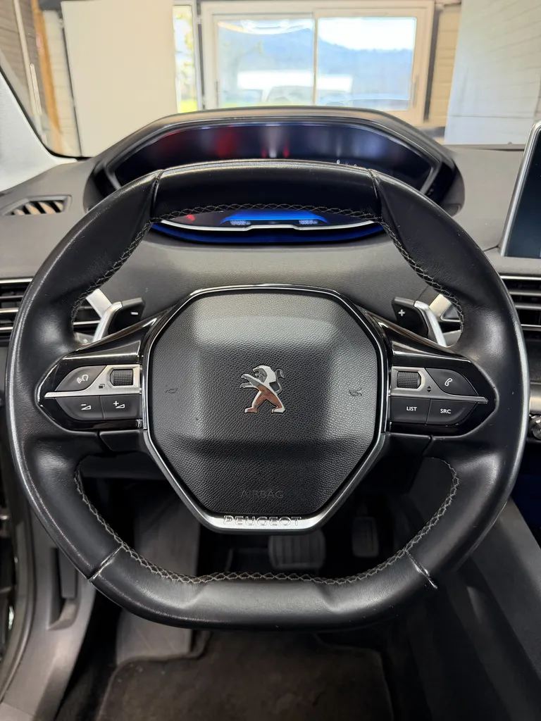 3008 1.2 PURETECH 130 CHV COURROIE OK