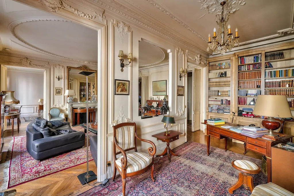 A vendre Appartement Haussmannien Square Montholon Paris 75009