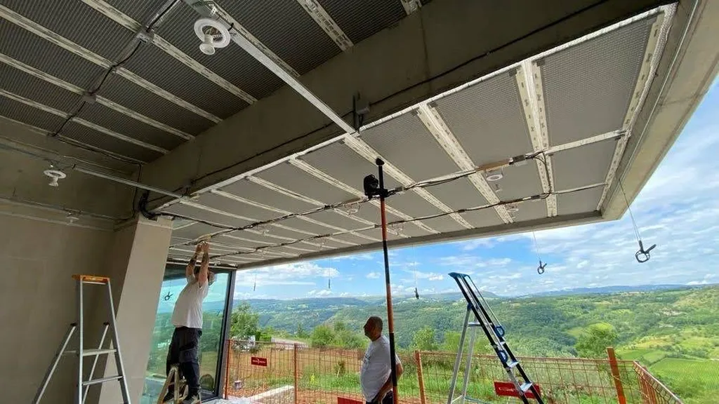 Comment chauffer un extérieur couvert : terrasse balcon - Plafonds Tendus Occitans Toulouse