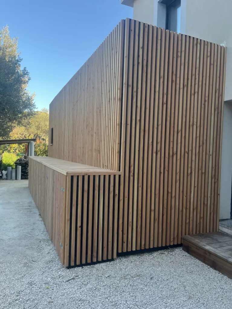 Combien de temps faut-il pour réaliser une extension en ossature bois à Toulon ?