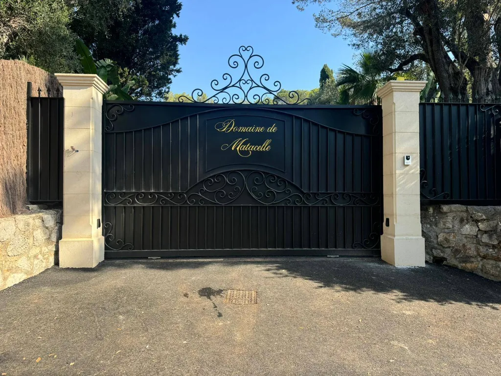 portail de domaine privé sur mesure cannes