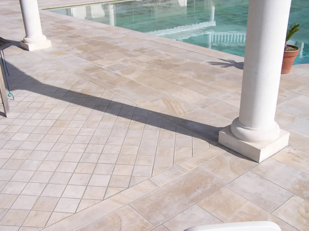 Pierre de Dordogne naturelle pour extérieur, Béziers, Nîmes, Avignon