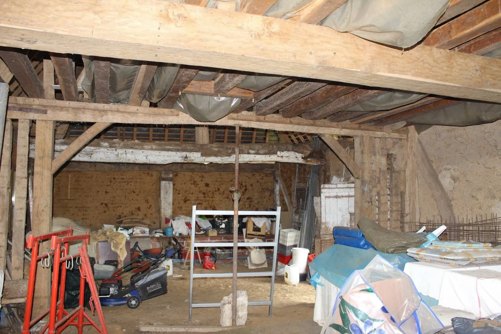 En vente maison à colombages à finir de restaurer en Normandie 27