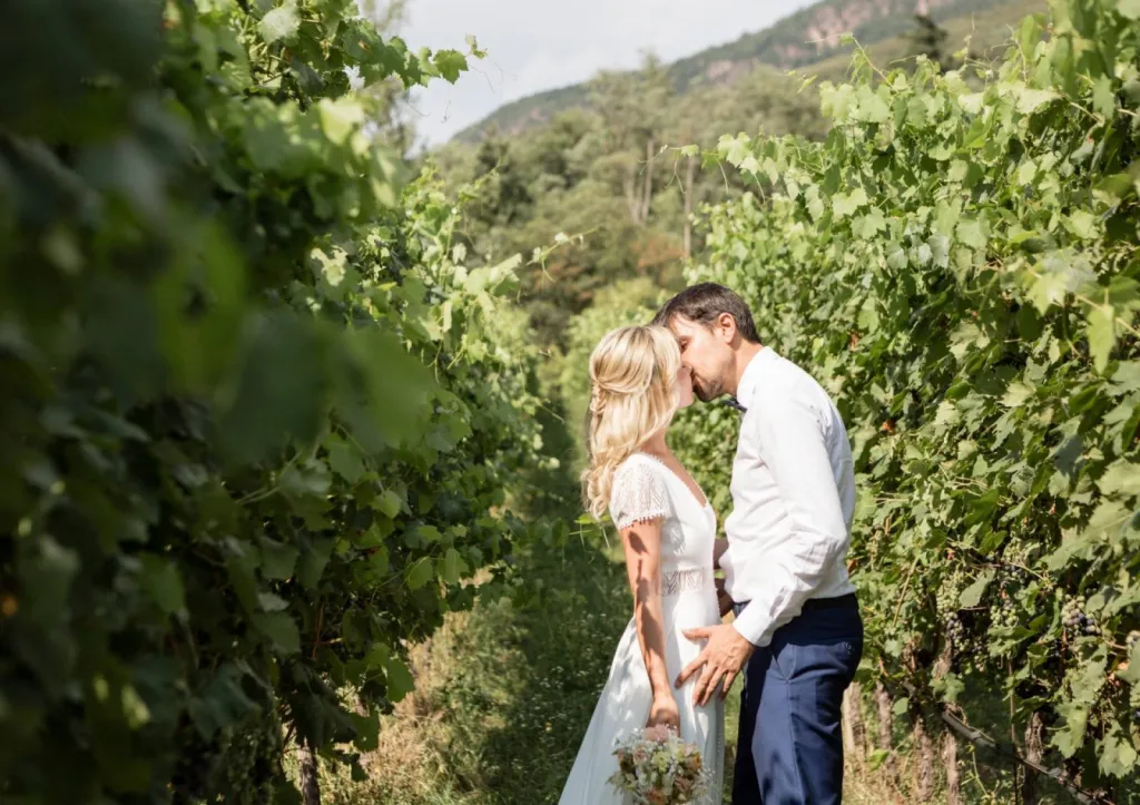 CHOISISSEZ LA BONNE AGENCE DE WEDDING PLANNER PROFESSIONNELLE POUR organiser LE MARIAGE DE VOS RÊVES ENTOURÉ DE VIGNES DANS LE SUD OUEST DE LA FRANCE PROCHE DE BORDEAUX 