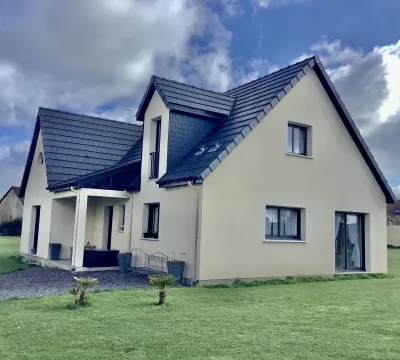 A acheter, très belle maison contemporaine de 170m² sur un terrain de 2500m² au calme sur la commune de TOURVILLE LA CAMPAGNE 27370