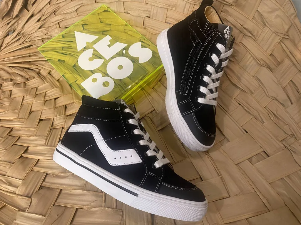 Ou acheter des chaussures montantes pour garçons en grandes tailles à Libourne