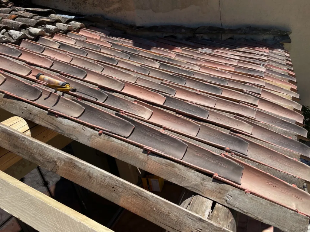 Changement d’une toiture de Auvent d’une maison sur Martigues