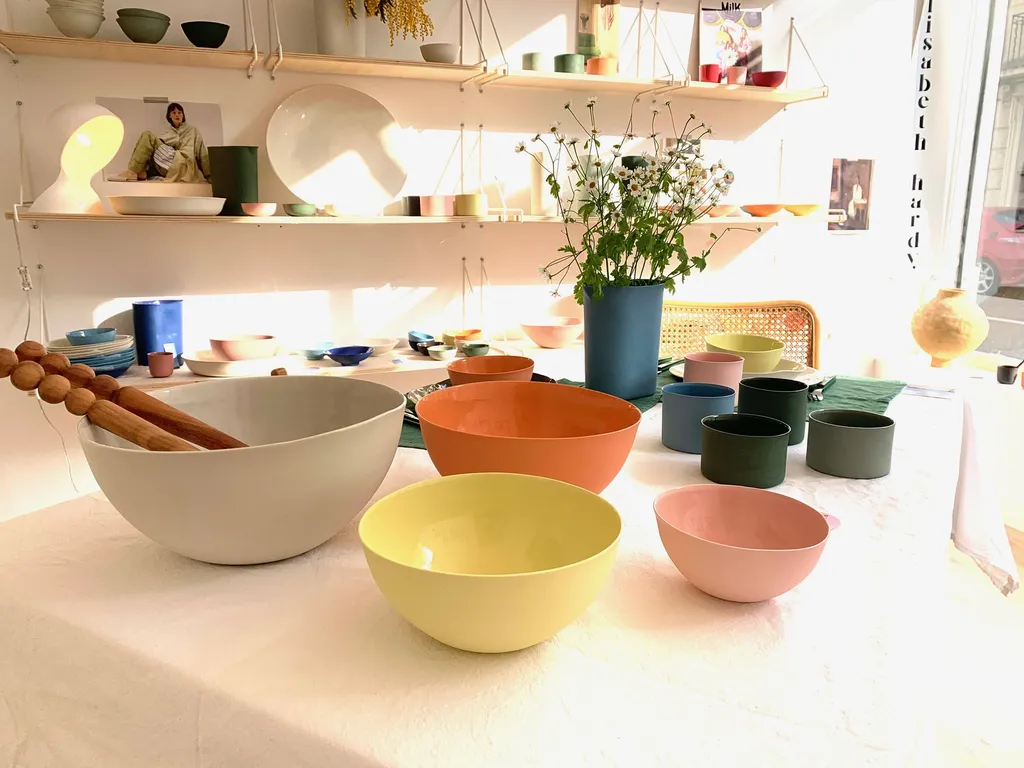 Artisan céramiste pour concevoir une vaisselle originale pour maison d’hôtes à St Rémy de Provence
