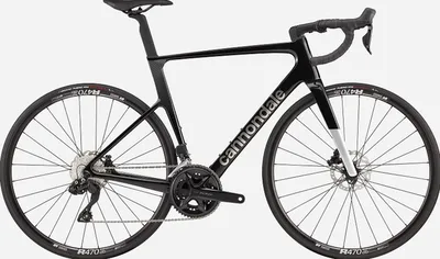 Découvrez le Cannondale SuperSix EVO 3 — vélo de route carbone pour performance et vitesse sur route