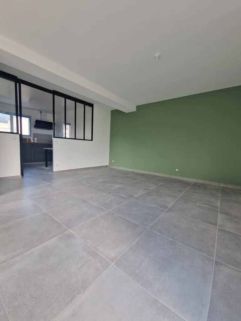 Recherche peintre professionnel pour peinture projection airless à Maltot près de CAEN 14