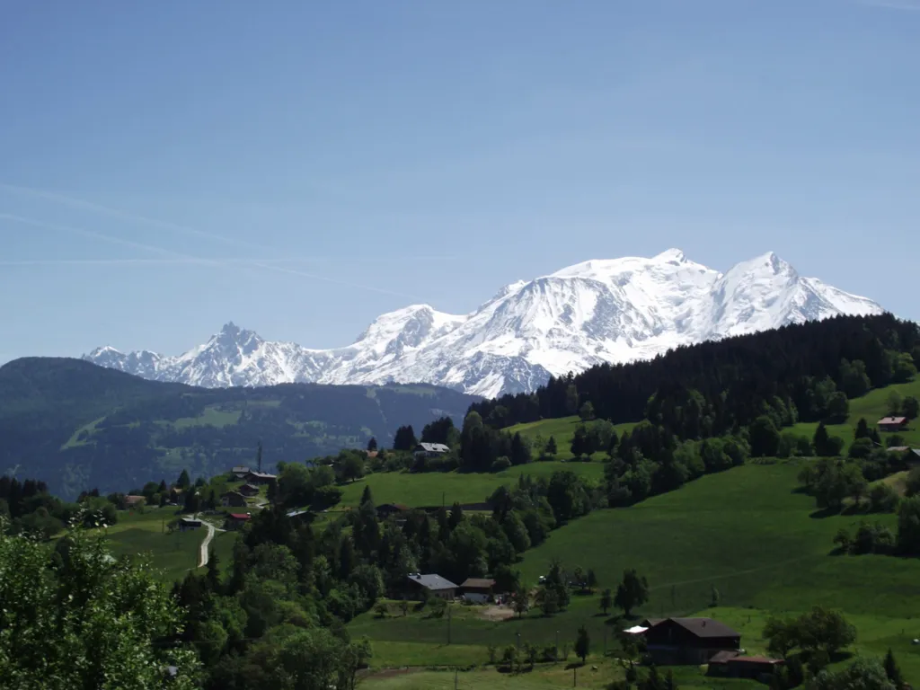 Vue Est sur le Mont-Blanc 