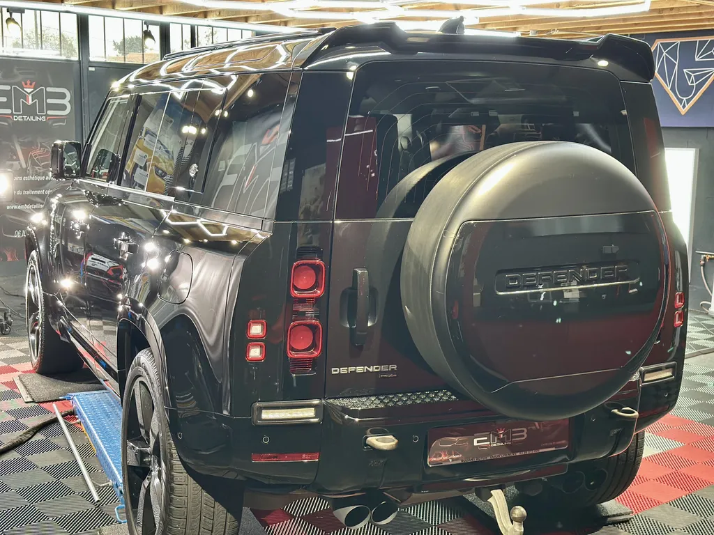 EMB DETAILING spécialiste du traitement céramique sur Vaugneray 