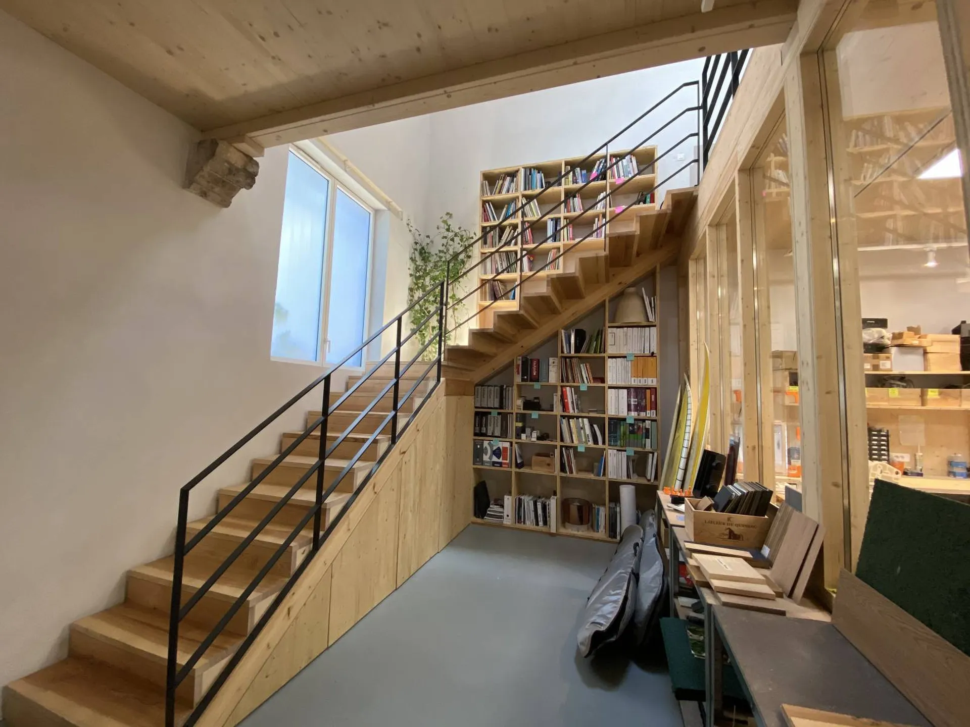 Escalier 1/4 tournant avec agencements à Bordeaux Centre