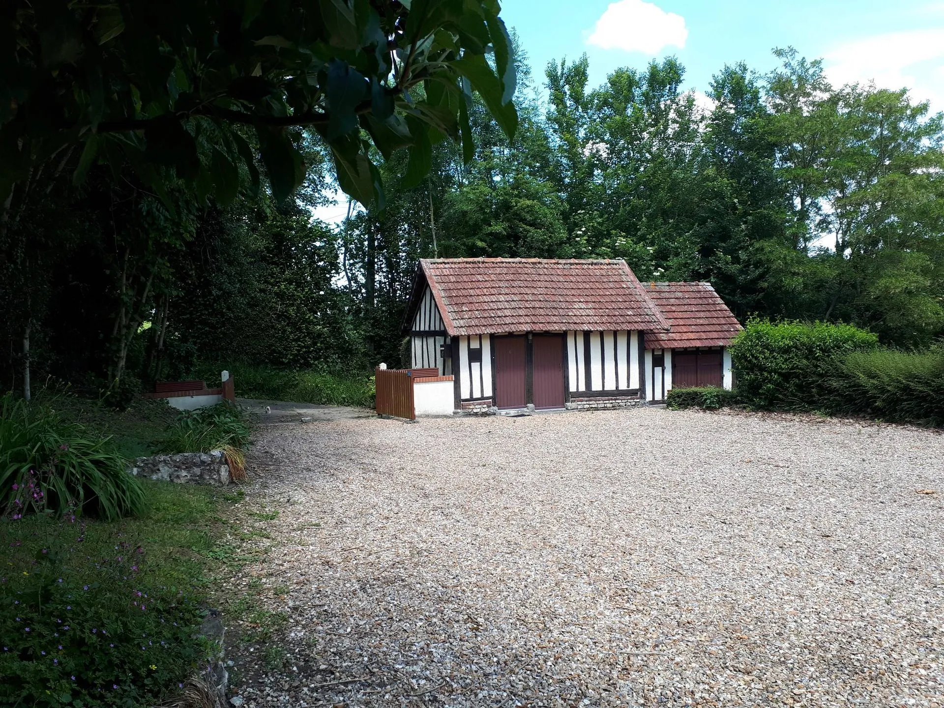 A vendre maison proche d'un village de charme