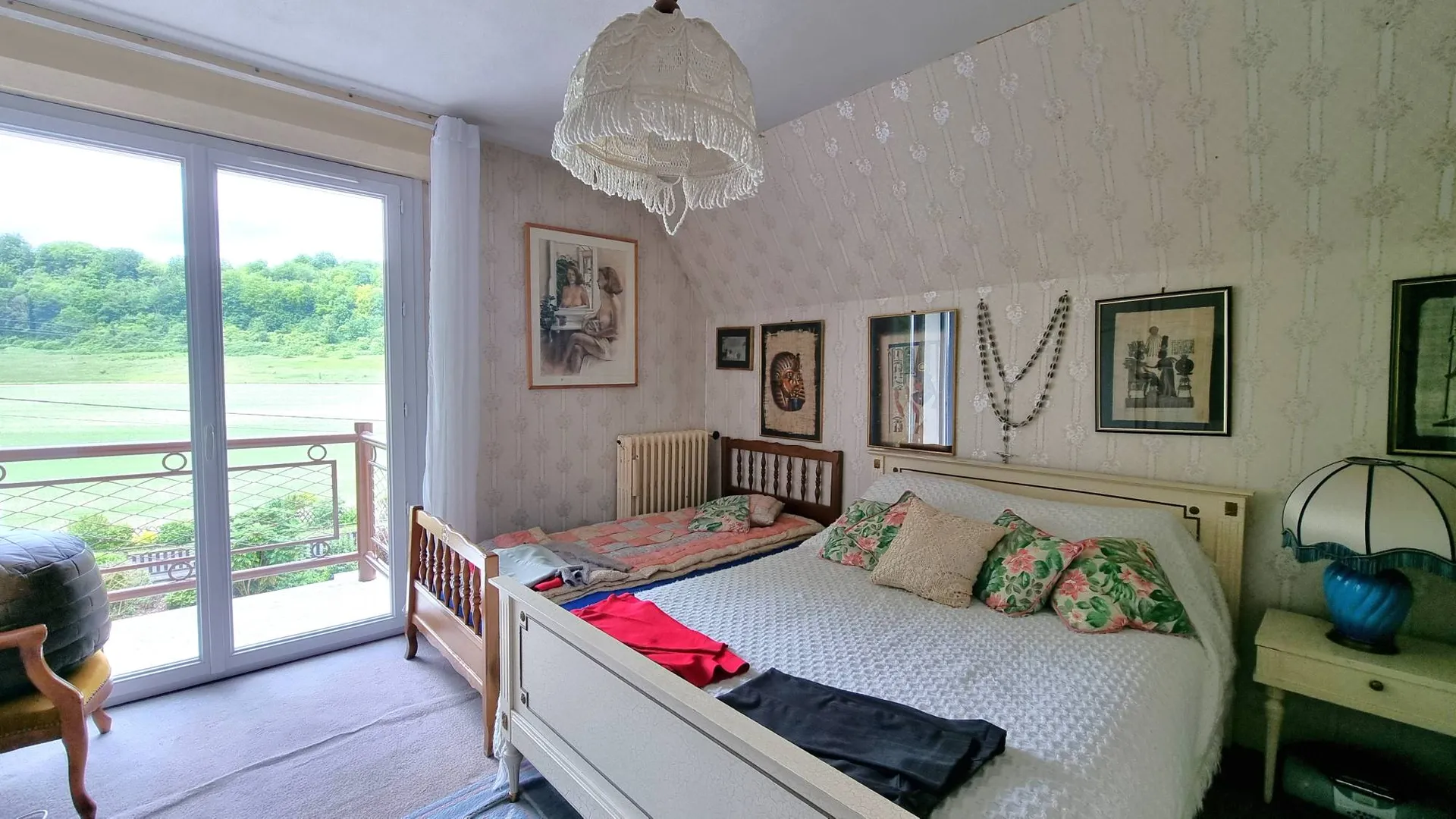 A vendre maison à fort potentiel, à rafraichir, dans un cadre exceptionnel à deux pas de la A28 et de la forêt domaniale d'Eu 76260