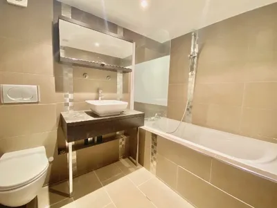 En exclusivité maison à vendre à Nanterre, charmante maison des années 1930 de 170 m2 avec 5 chambres, jardin, garage et toit terrasse