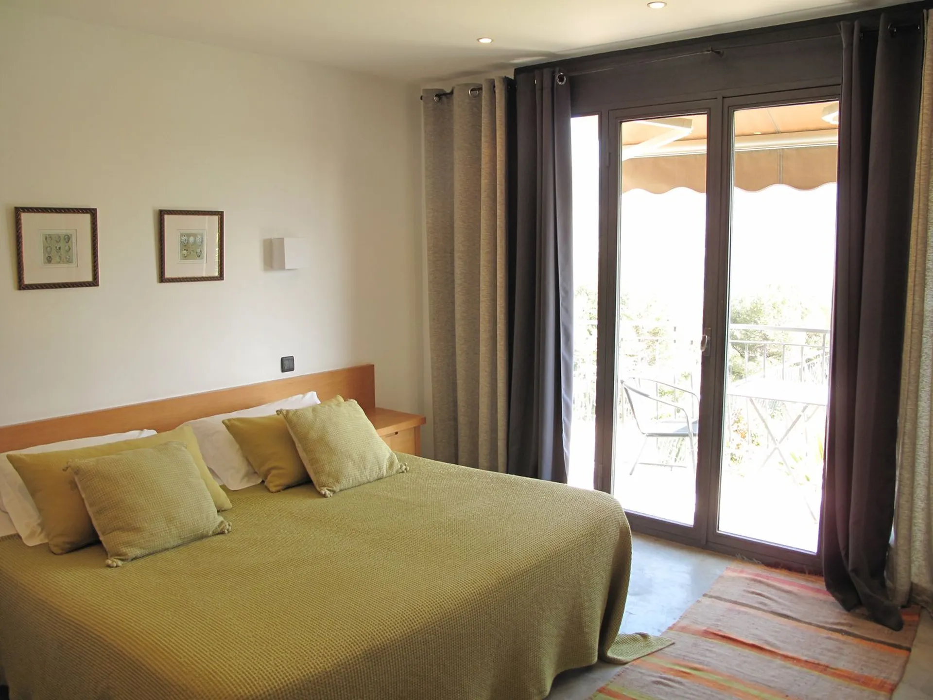 Maison avec piscine et parking à l'achat à Cassis