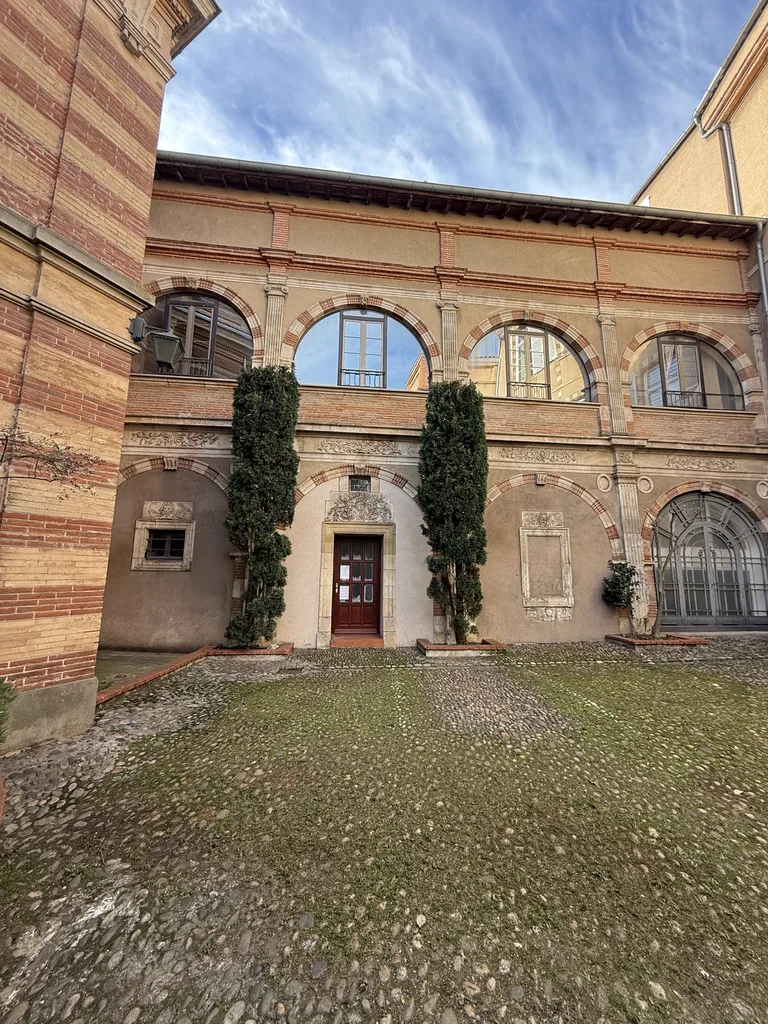 Notre zone d'activité pour ce servicePose de portillon en fer et clôture grillagée à Portet-sur-Garonne proche de Muret 31120 : accès sécurisé pour terrain et habitation privée