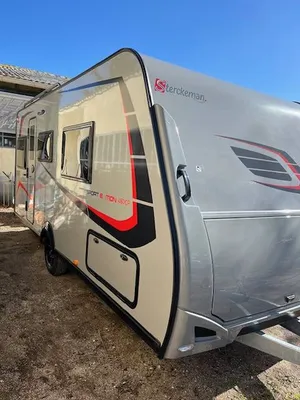 Caravane Sterckeman Sport Edition 480 CP 2024 : Confort & Lit Central à Lançon-de-Provence