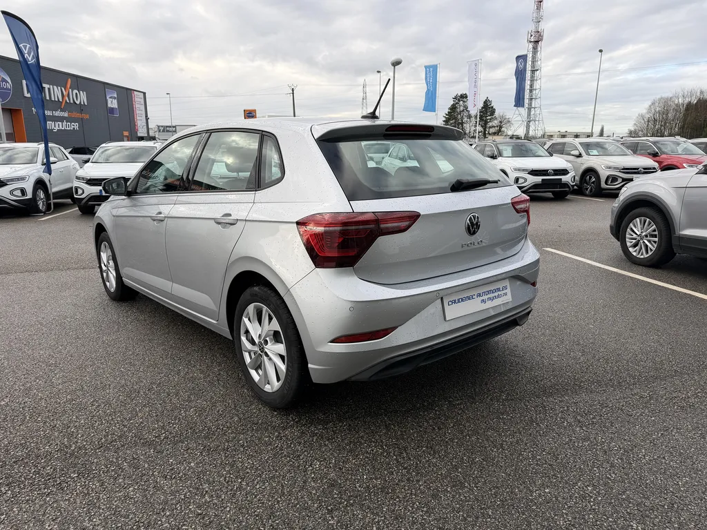 Volkswagen Polo occasion essence 95 ch faible kilométrage proche Le Havre en Normandie
