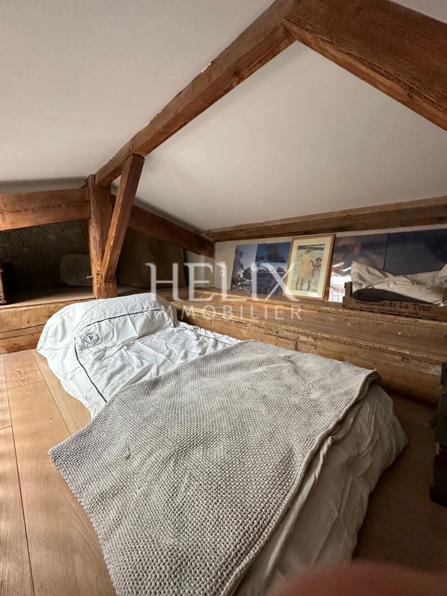 Saint Germain en Laye près de la place du marché et du RER en 5 minutes un beau studio 