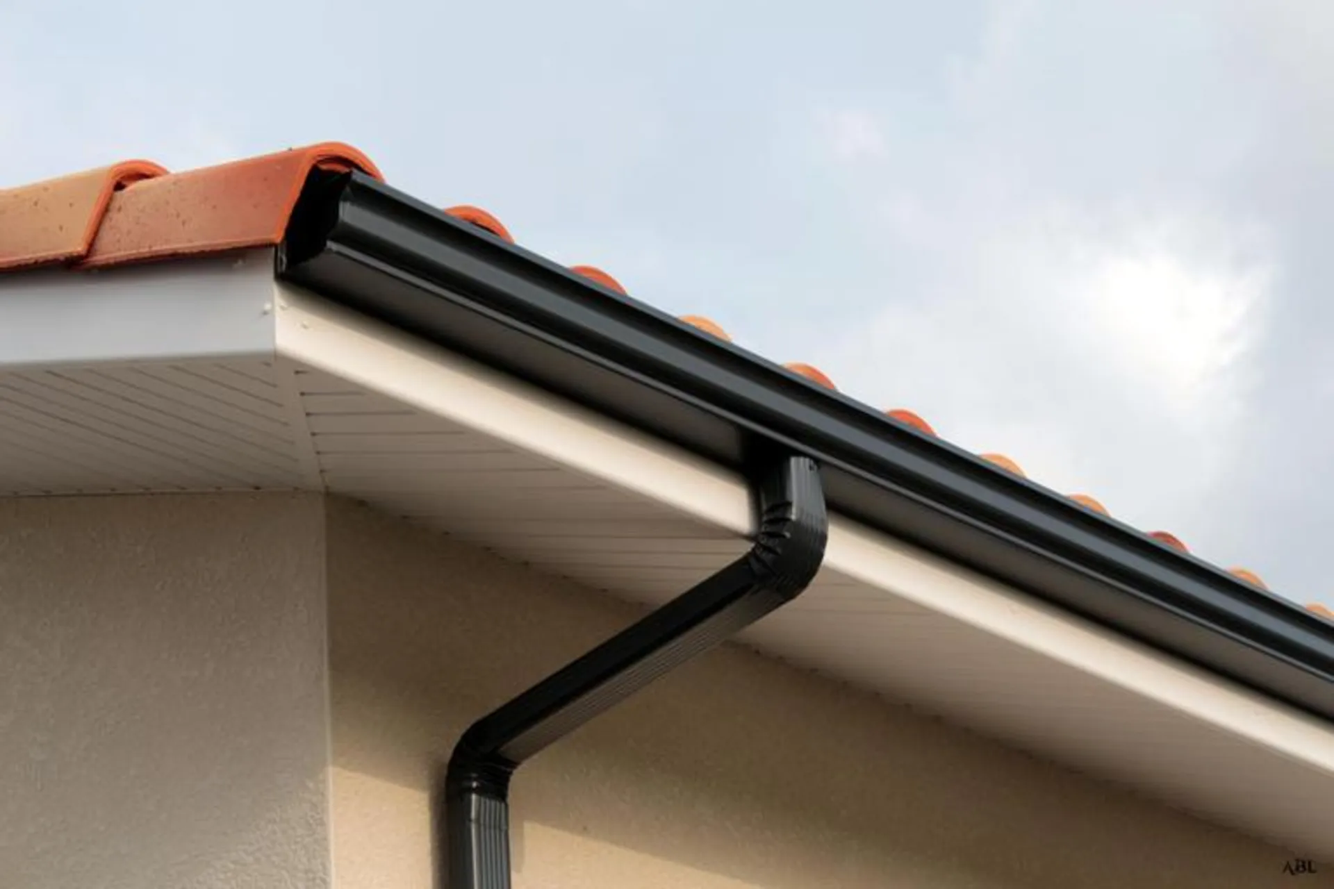 couvreur-toiture-hydrofuge-gouttière-lambris-pvc-aluminium-Toulouse