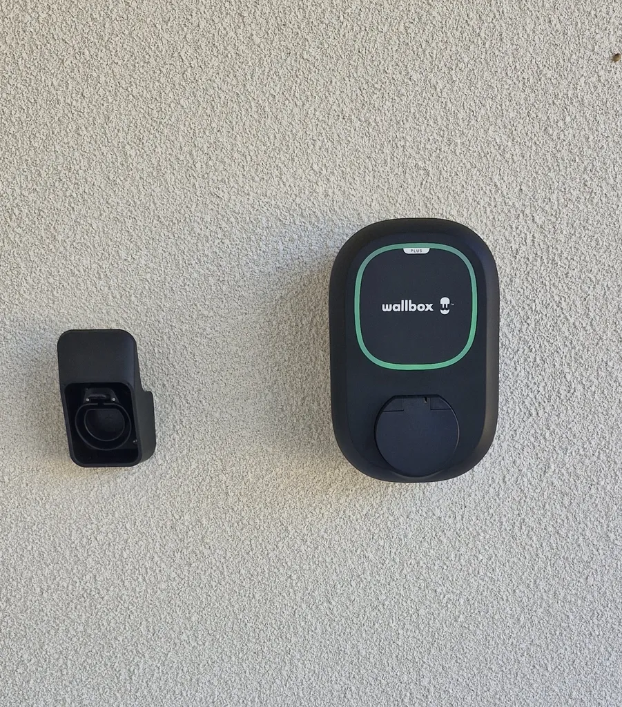 Fourniture et pose de borne de recharge Wallbox à domicile : la solution O SOLAIRE
