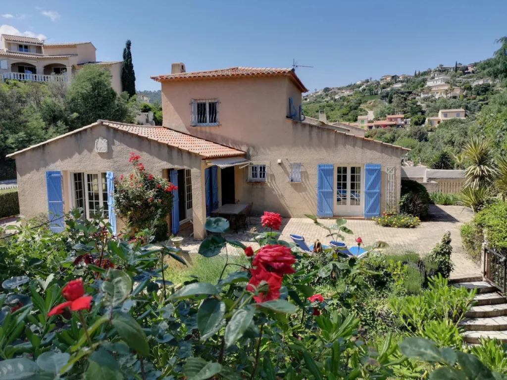 Maison 4 pièce(s) 3 chambre(s) 150 m² Les Issambres (83380)