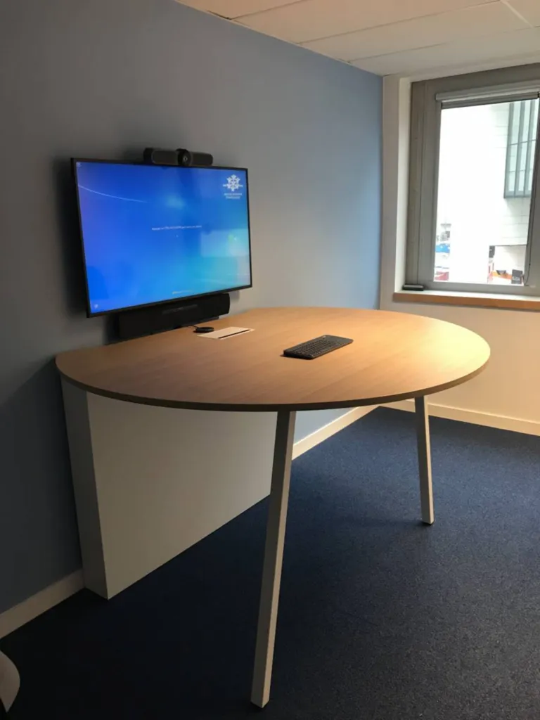 CAF Lyon Equipement Senselink Logitech Poly