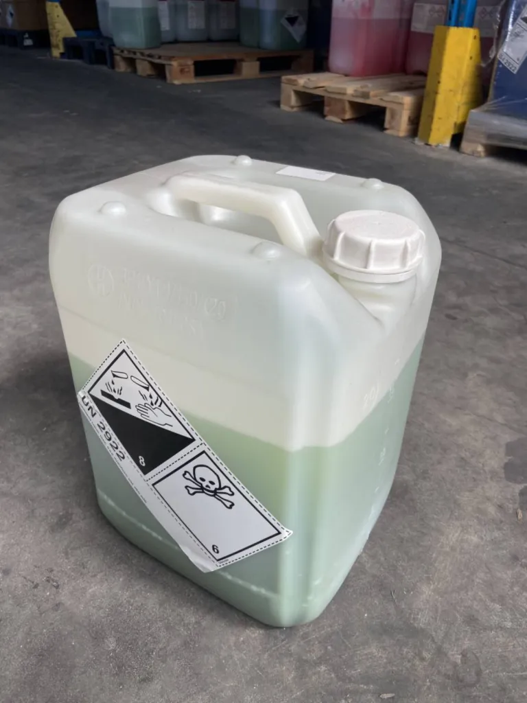 Décapant pour le traitement des surfaces en acier inoxydable - AVESTA 220 GREEN - Pau (64)